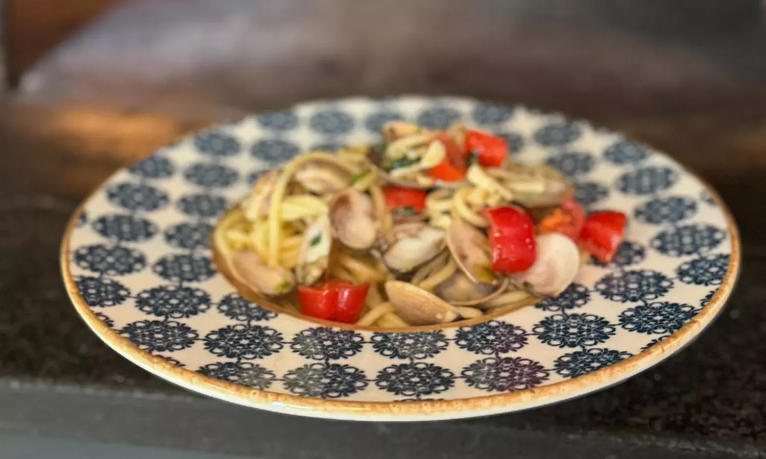 Bruschetta, Pasta nach Wahl & hausgemachtes Tiramisù für 1-4 Personen