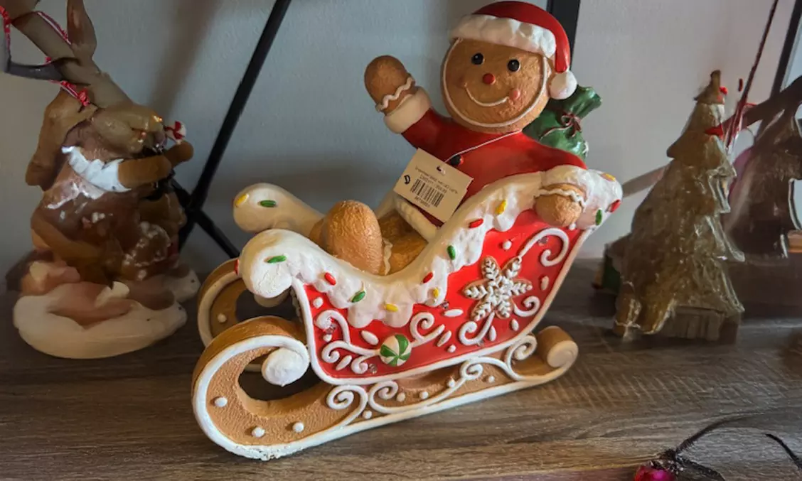 Transform Your Space with Holiday Decor