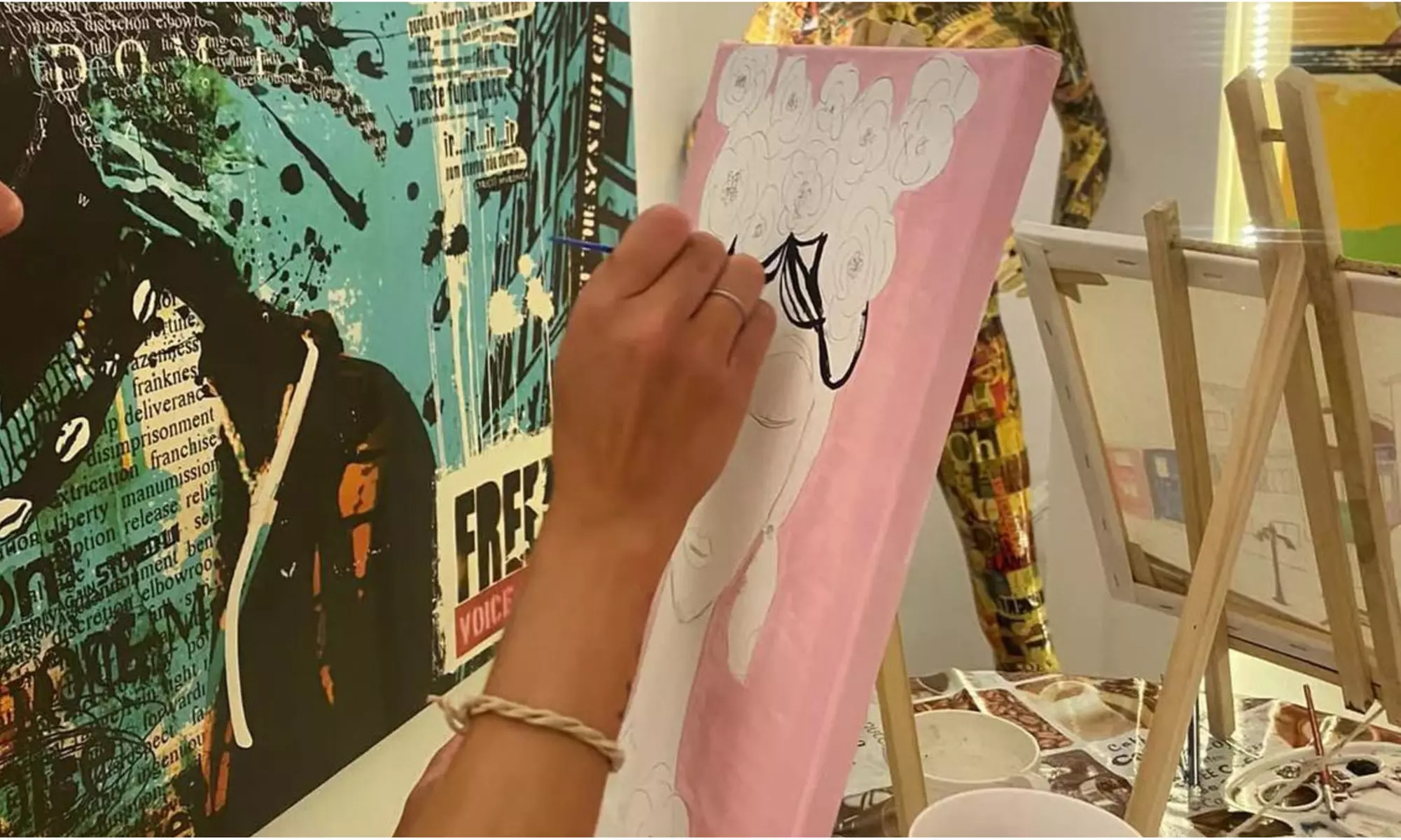 Taller de pintura con copa de vino o refresco para 1 a 6 personas