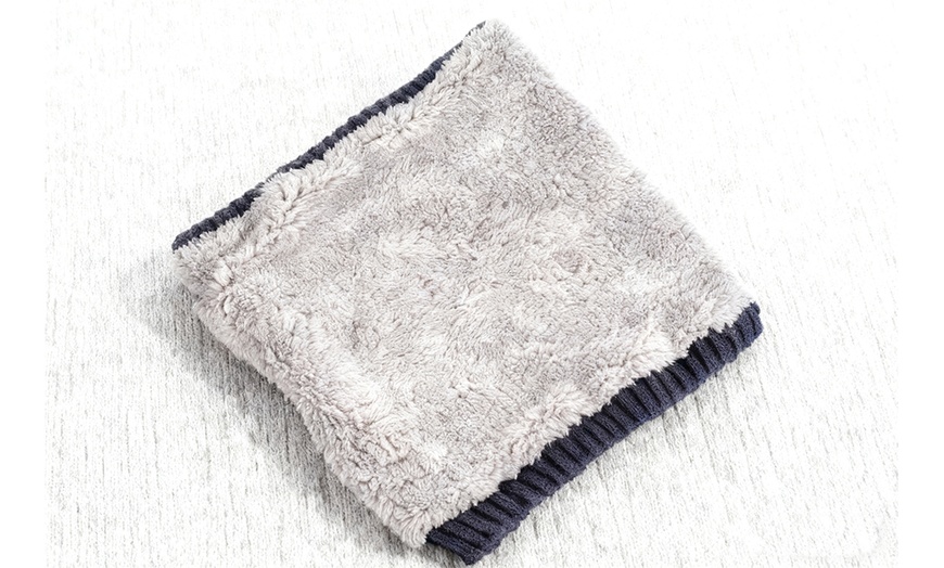Image 8: Winter Snood Neckerchief Knitted Fleece Neck Warmer