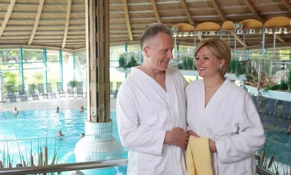 Schwarzwald: 2-5 Nächte mit Frühstück, Therme und Erlebnisführung