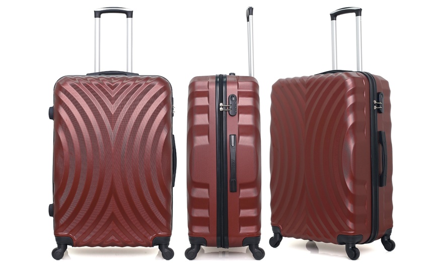 Image 47: Hero Set of Three Suitcases