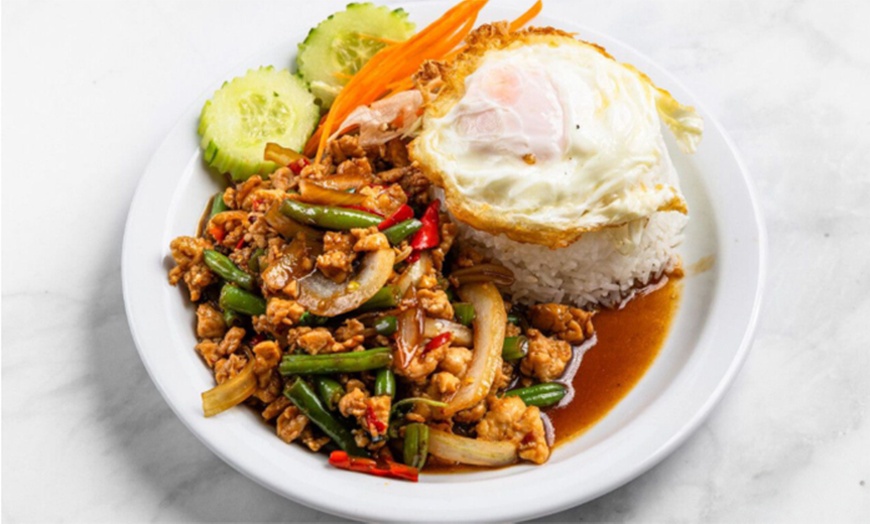 Image 4: Thailändisches 2-Gänge-Menü nach Wahl für 1 bis 4 Personen