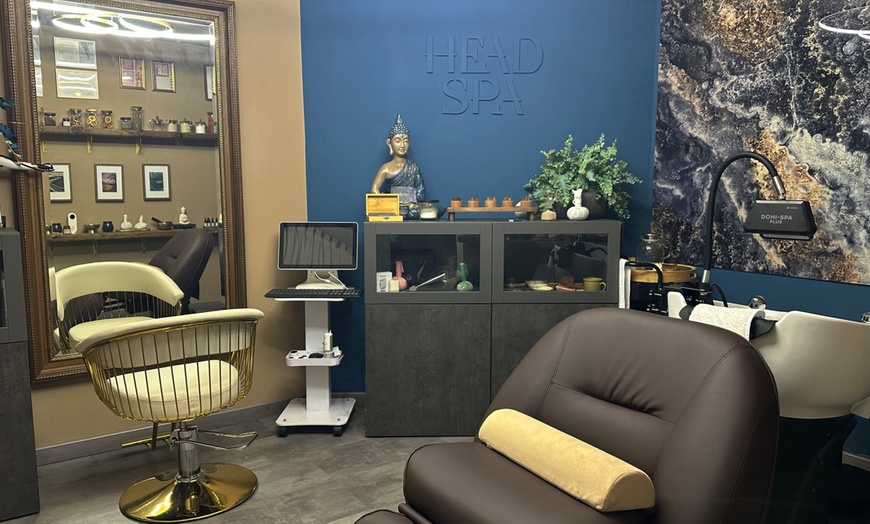 Image 3: Asian Head Spa o ritual Asian Shiatsu Head Spa de 60 o 105 minutos