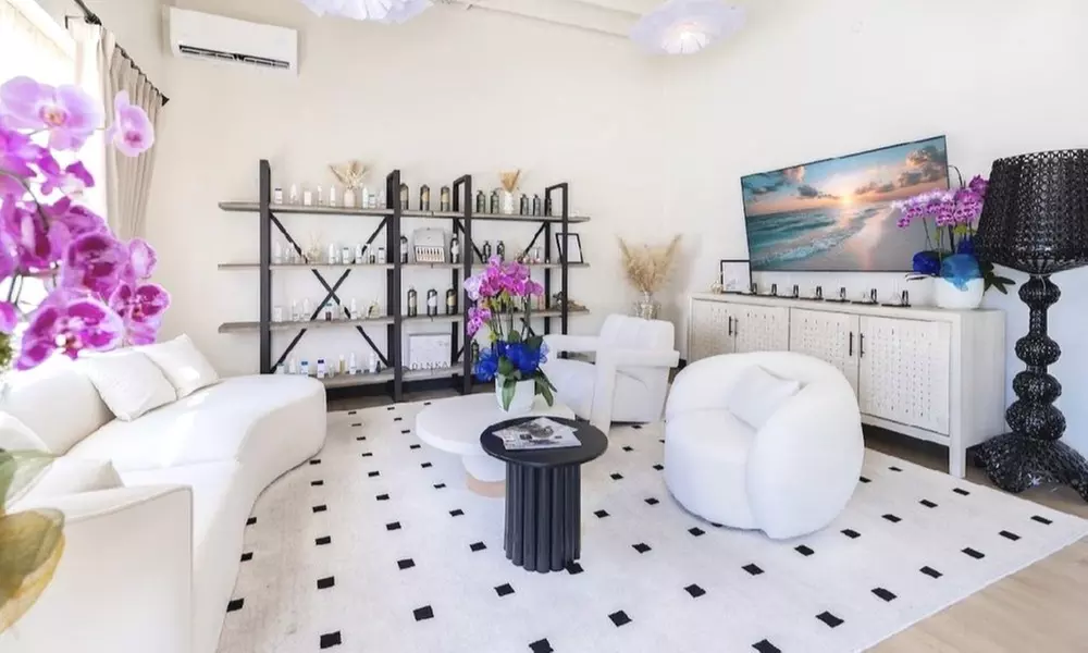 VIP Scalp Spa w/Massage for Single or Couples