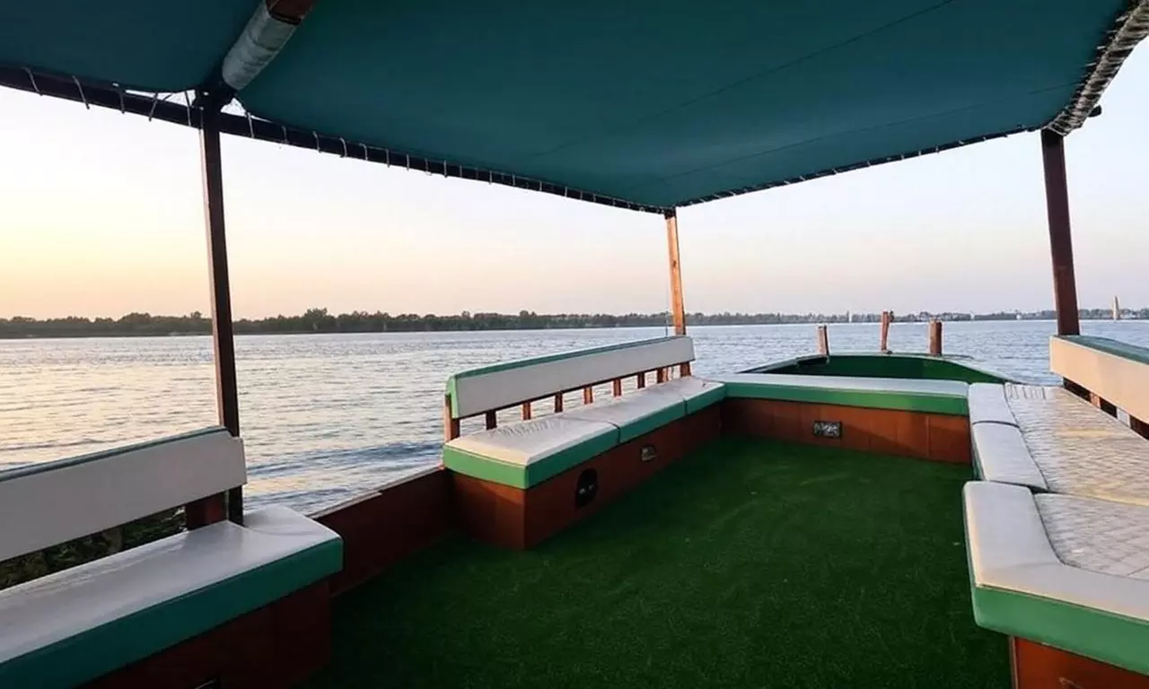 Private Island Party with Breathtaking Skyline Views for 12 Guests!