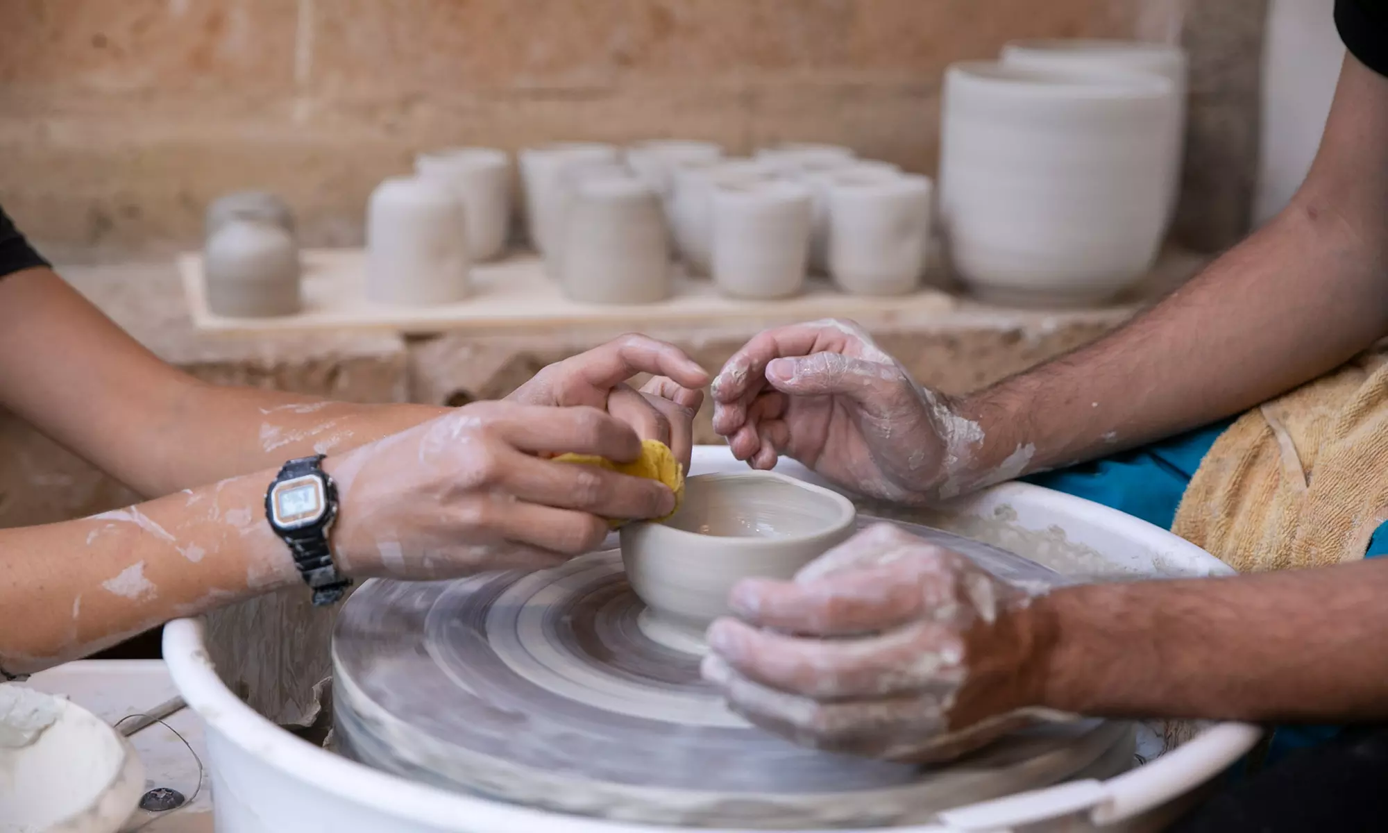 Tu lado más artístico: taller de cerámica en torno para 1 o 2 personas