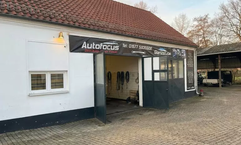 Kleine Inspektion inkl. 4 Liter Öl und Ölfilterwechsel