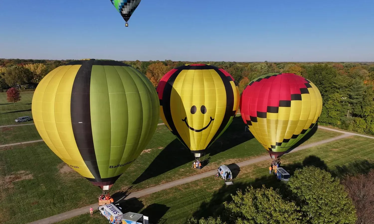 Enjoy Hot Air Balloon Ride for 1, 2 or 4 at Sunrise or Sunset! - Primary Image