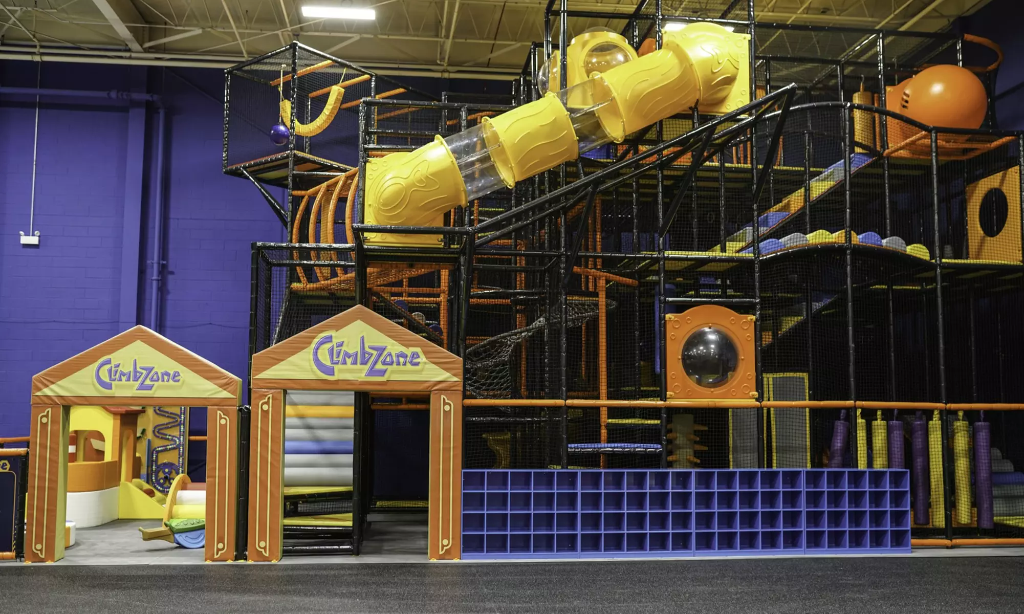 Access 65 Climbing Walls at ClimbZone Chicago with the Denali Package!