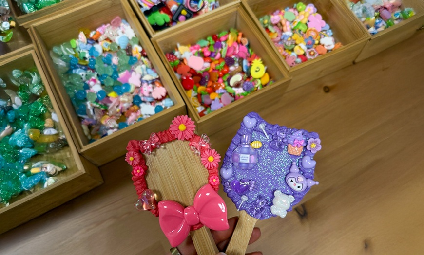 Image 5: Workshop „Gestalte deine eigene Handyhülle“ inkl. Snacks und Getränke