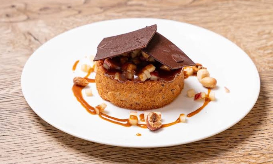 Image 3: Menu entrée-plat-dessert pour 2 ou 4 personnes