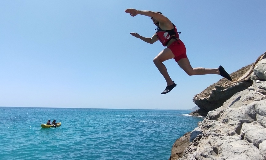 Image 10: Ruta en kayak y snorquel en las calas de Villajoyosa para 1, 2, 4 u 8