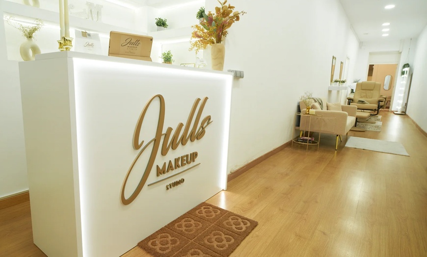 Image 3: Tratamiento reafirmante inyectado con efecto lifting en zona a elegir