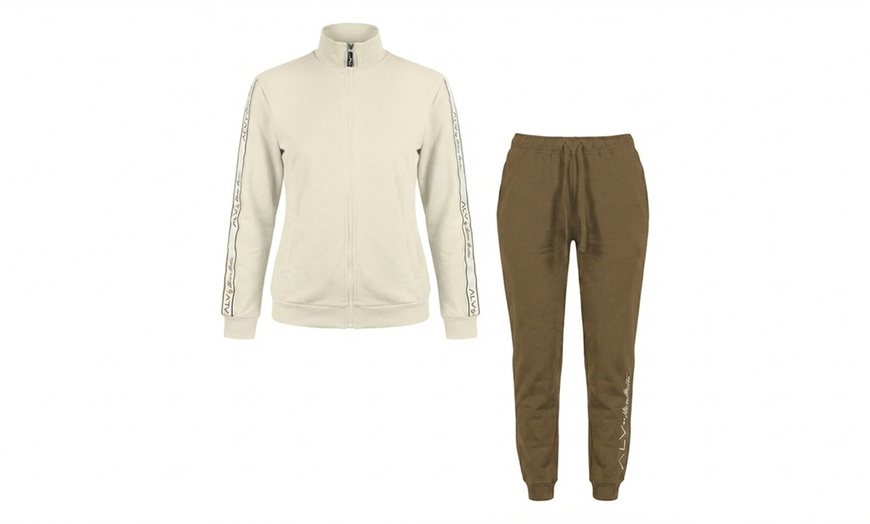 Image 8: Tuta da donna in cotone Alviero Martini