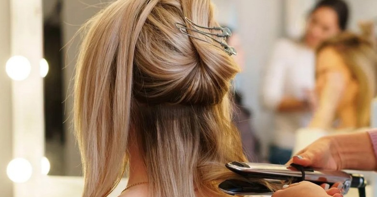 Sesión de peluquería con corte y opciones de tinte en Barcelona