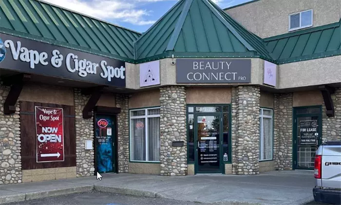 Luxury 1,2 or 3 60-Minute Chemical Peel or Signature Facials