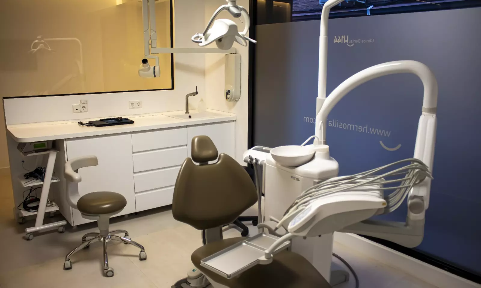 Limpieza bucal completa y opción a curetaje de 1 o 2 arcadas para 1