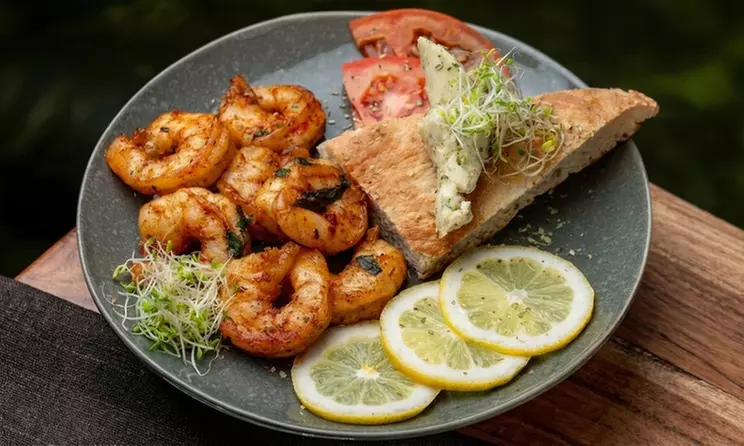 Delightful 3- or 4-Course Dining Experience in the Heart of New York