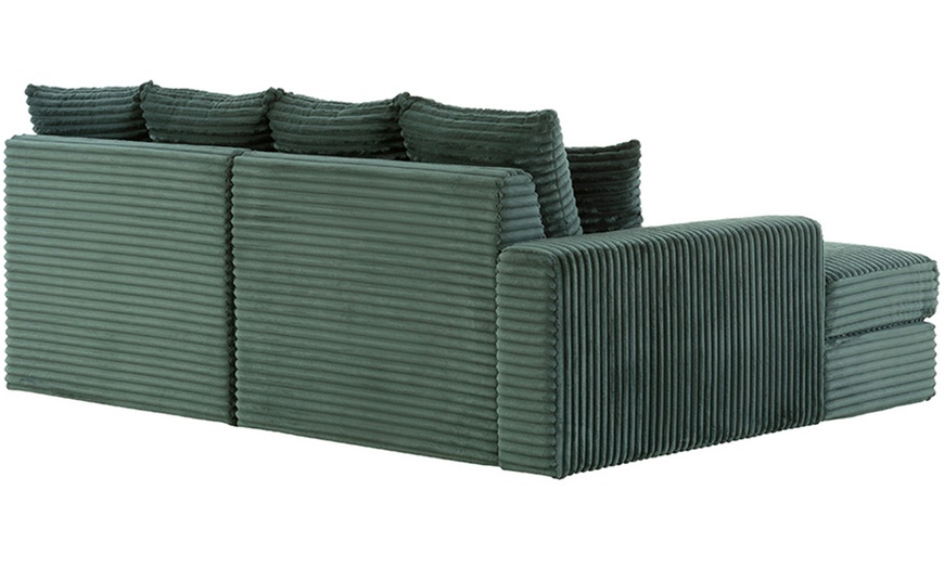 Image 26: Canapé d'angle "Kendari" de Kocoon en velours côtelé