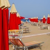 Image 2: Rimini 4*: camera doppia con colazione, servizio spiaggia o cena per 2