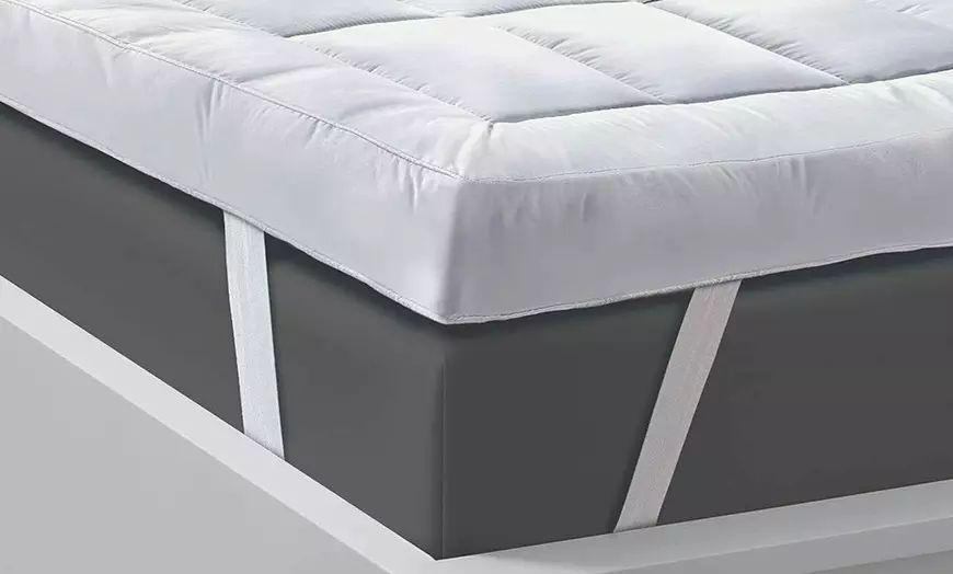 Image 2: 10cm Extra Deep Mattress Topper – Hotel Comfort, Hypoallergenic & Dust Mite Resistant
