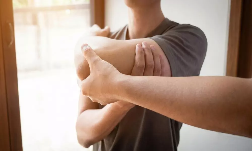 Chiropractic Adjustments, Consult, Exam & Massage for Pain Relief