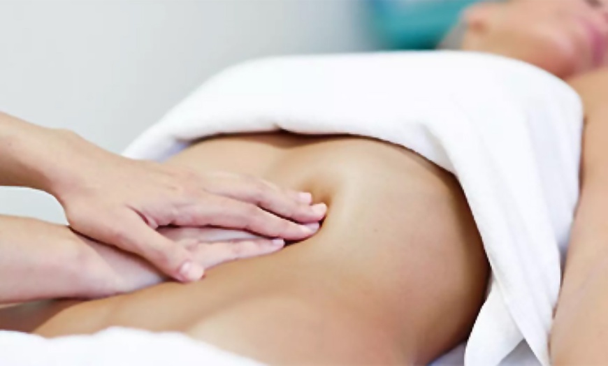 Image 3: Hasta 79% de dto. en Masaje - Bambú en Mandeep