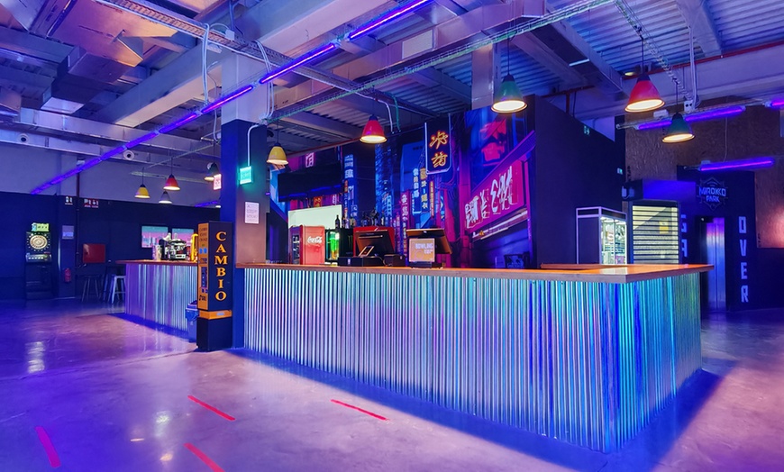 Image 2: Puntería a prueba: partida de bolos para 2 o 4 personas en Miroko Park