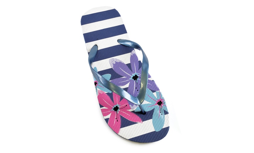 Image 7: Two Pairs of Assorted Flip-Flops