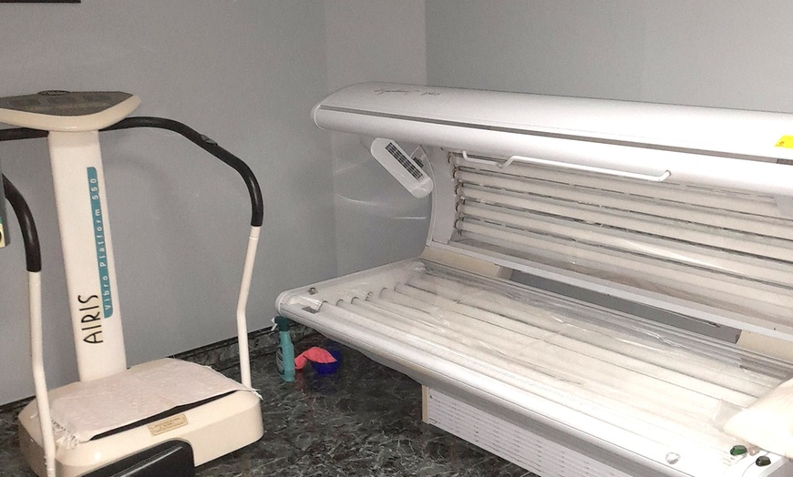 Image 4: Tratamiento facial completo y opción a ampolla, radiofrecuencia y más