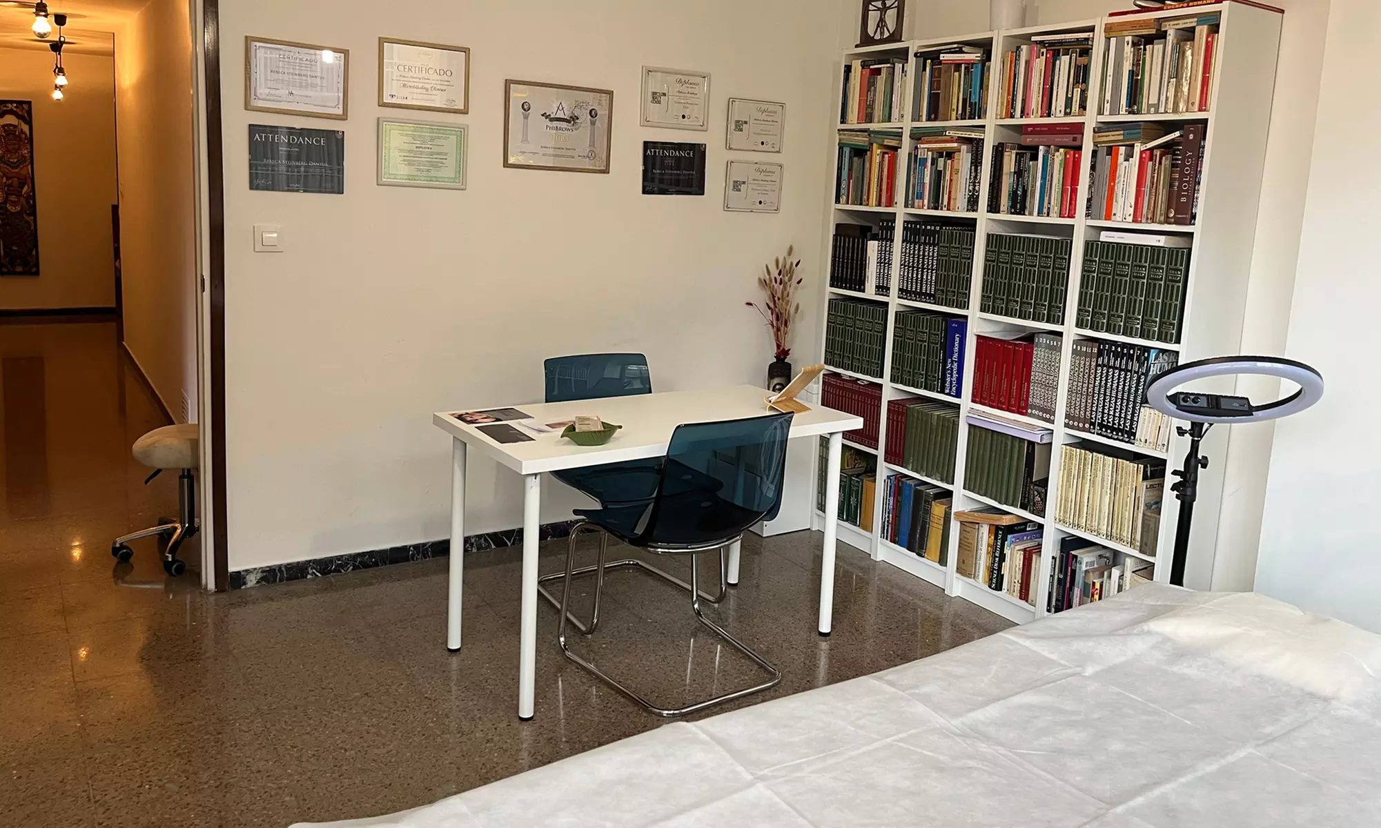 Lifting y tinte de pestañas con opción a diseño y depilación de cejas