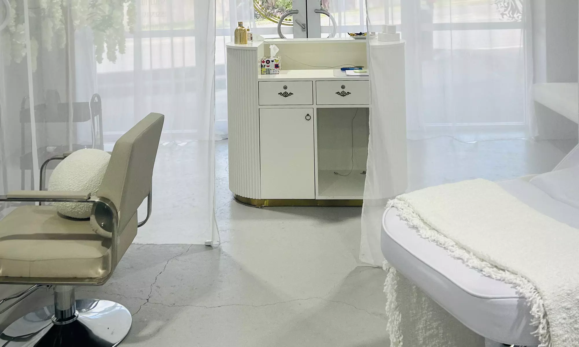 Microdermabrasion or LED Facials + Collagen, Vitamin C or Detox Serums