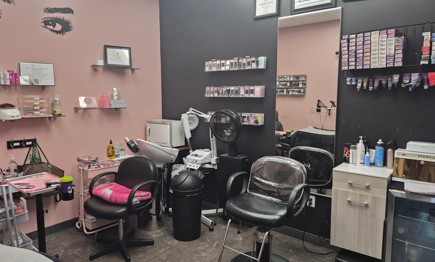 Image 2: Classic, Russian, or Royal Lash Extensions + Optional Two-Week Fill 