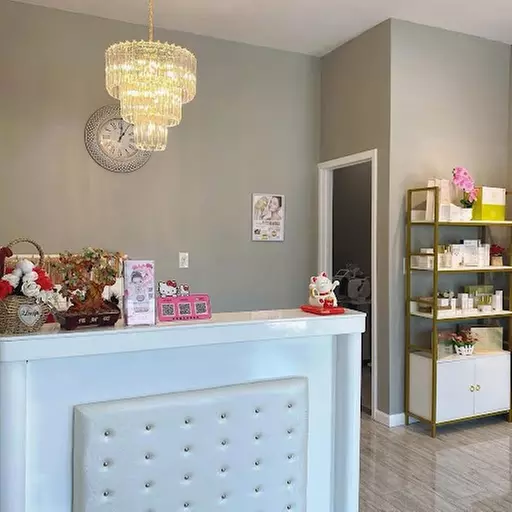 Enhance Your Look with Eyelash Extensions