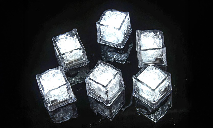 Image 3: Reusable Multi-Colour Changing LED Ice Cubes