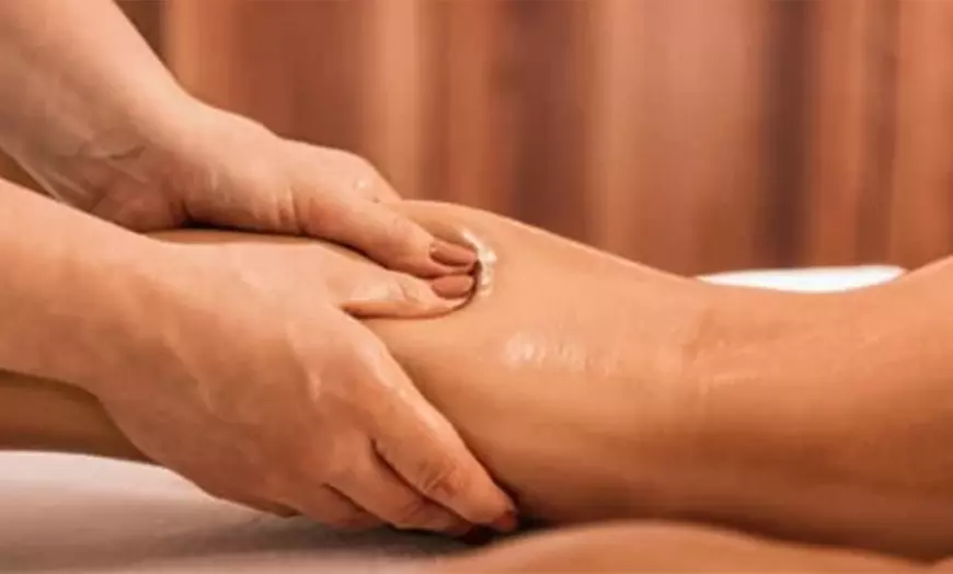 Image 4: Ritual de masaje Egipcio con duración a elegir e infusión o té para 1
