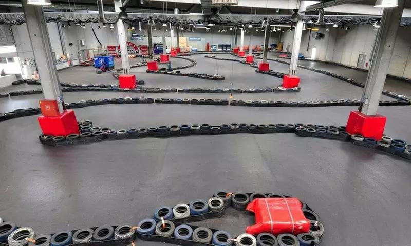 Kart fahren à 8 Minuten mit jeweils 4 oder 8 Ticketfahrten