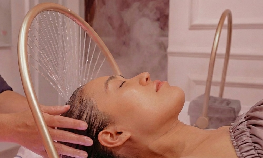 Deluxe Head Spa including Scalp Analysis, Cranial Stimulation & More