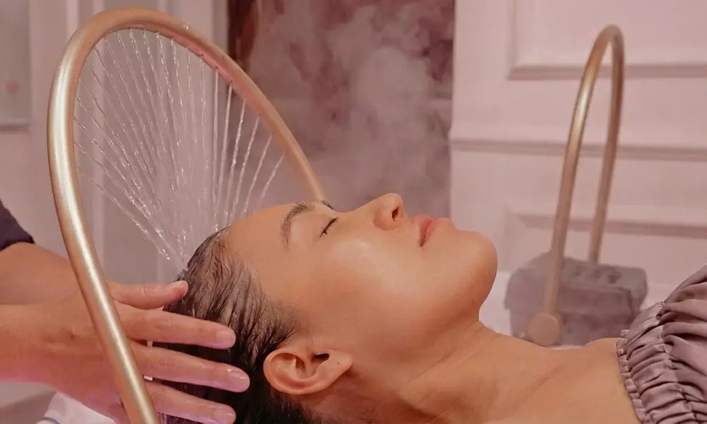 Deluxe Head Spa including Scalp Analysis, Cranial Stimulation & More