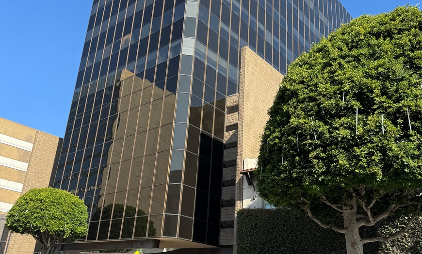 Image 4: Up to 50% Off on Microdermabrasion at Claudia Bechara Skin Care Studio