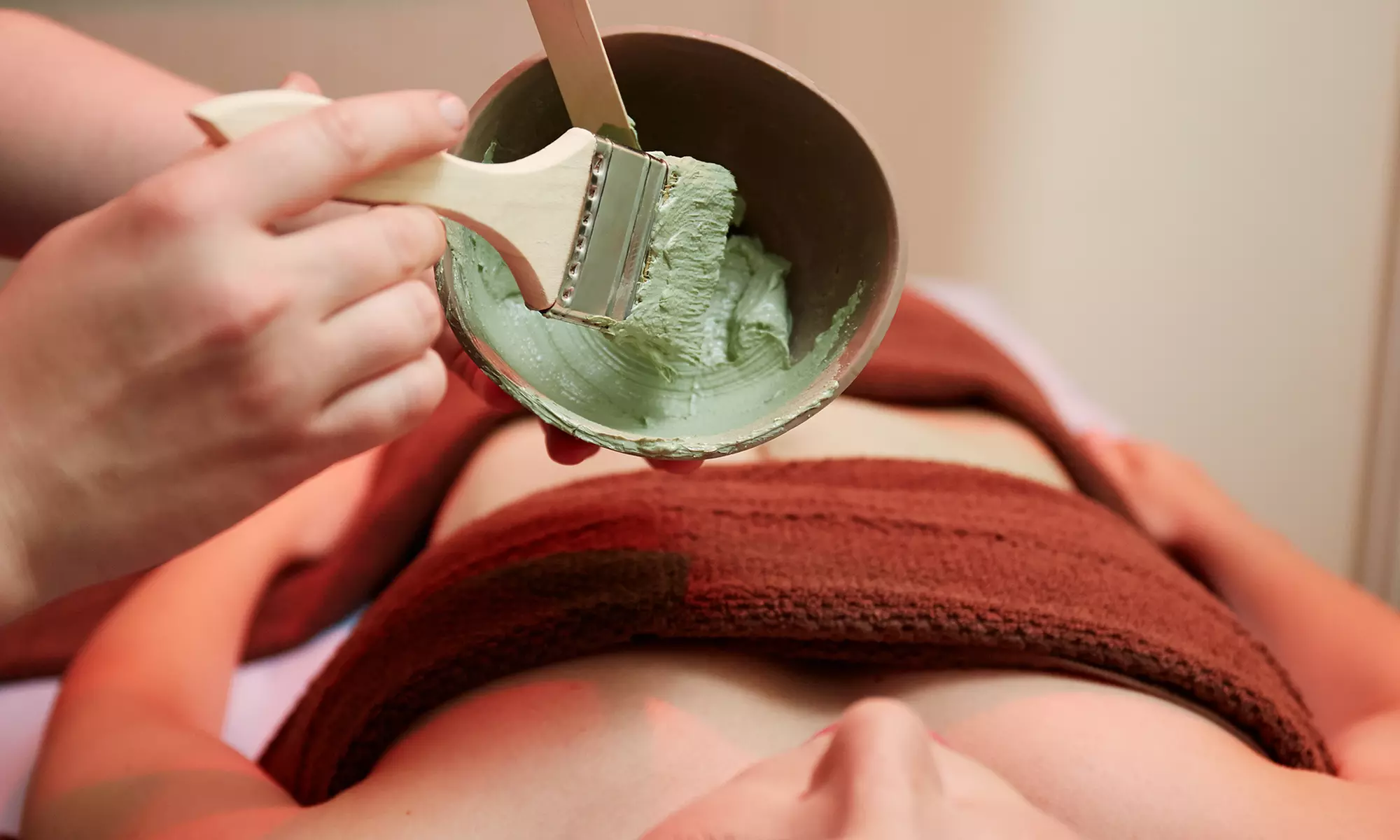 1x, 3x or 5x Choice-of-Body Wrap (60 Minutes)