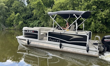 3 Hour Private Pontoon Rental (20ft) - Up to 9 People - Sheboygan Watersports