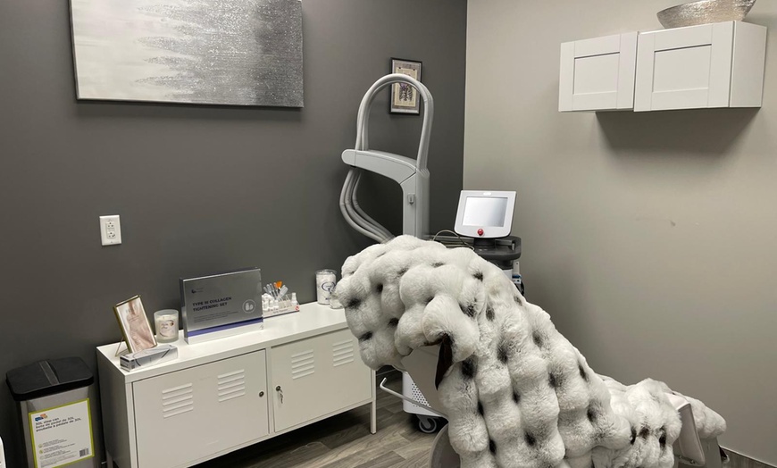 Image 5: Laser Hair Removal for Lasting Smoothness: 6 Sessions for Any Area