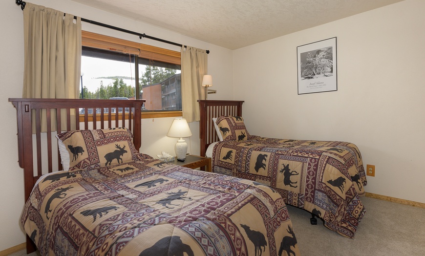 Image 11: Mountain-View Condos in Colorado with Indoor Pool & Shuttle Access