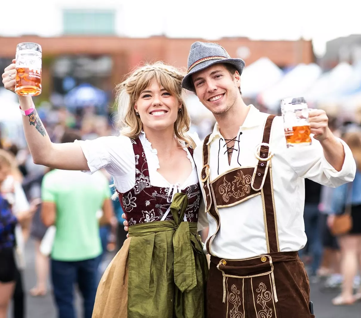 Join the Great Oktoberfest Bar Crawl in Washington, DC this September!