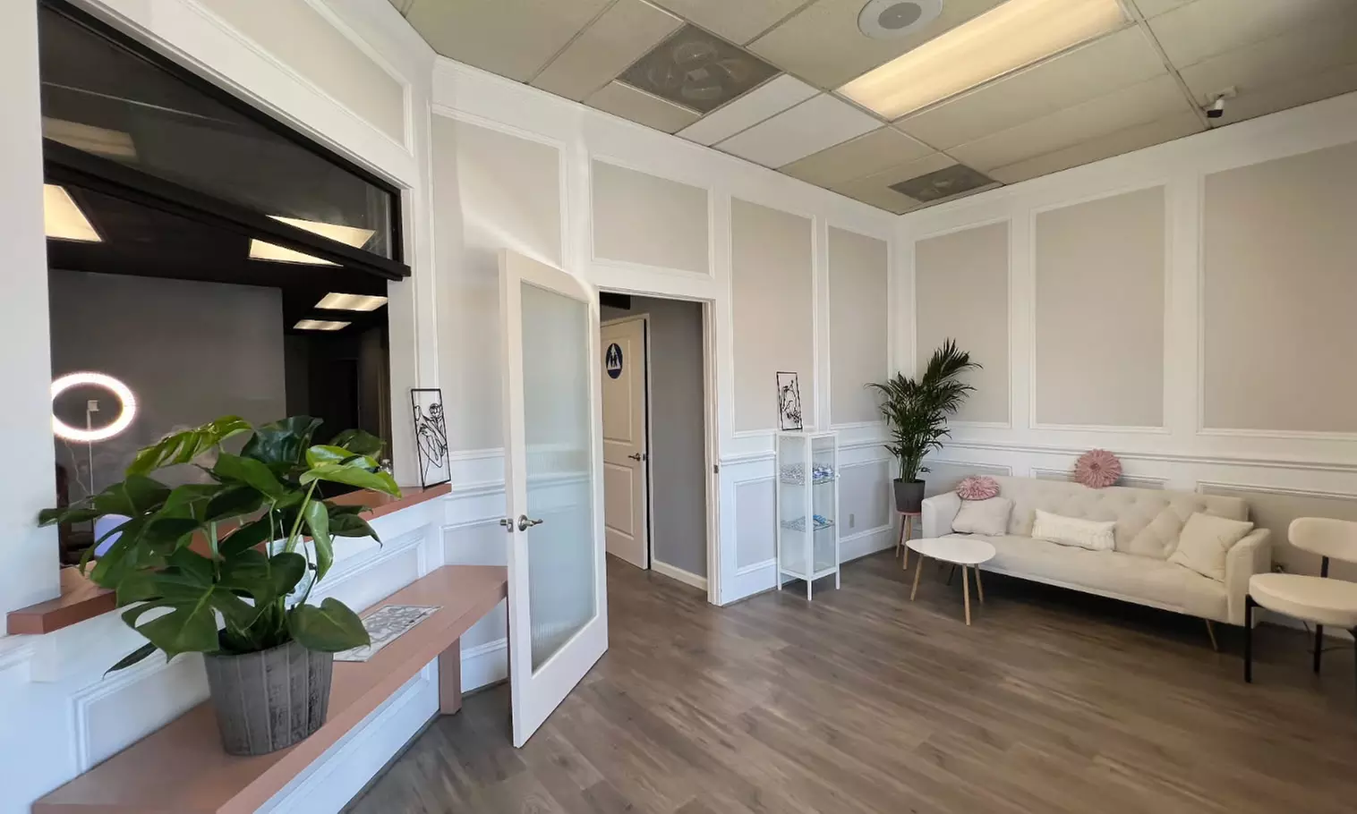 Custom Swedish or Deep Tissue Massage – 60 or 90 Minutes