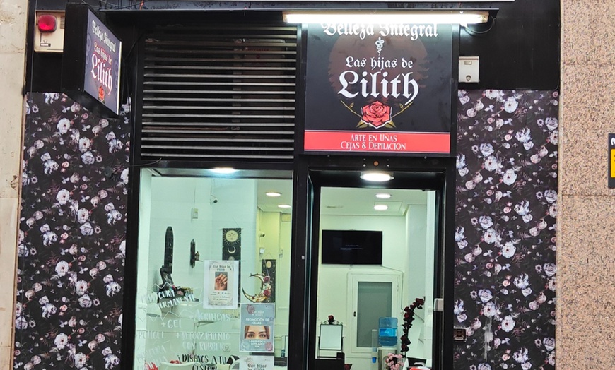 Image 7: Luce ojazos: lifting y tinte de pestañas con tinte y laminado de cejas