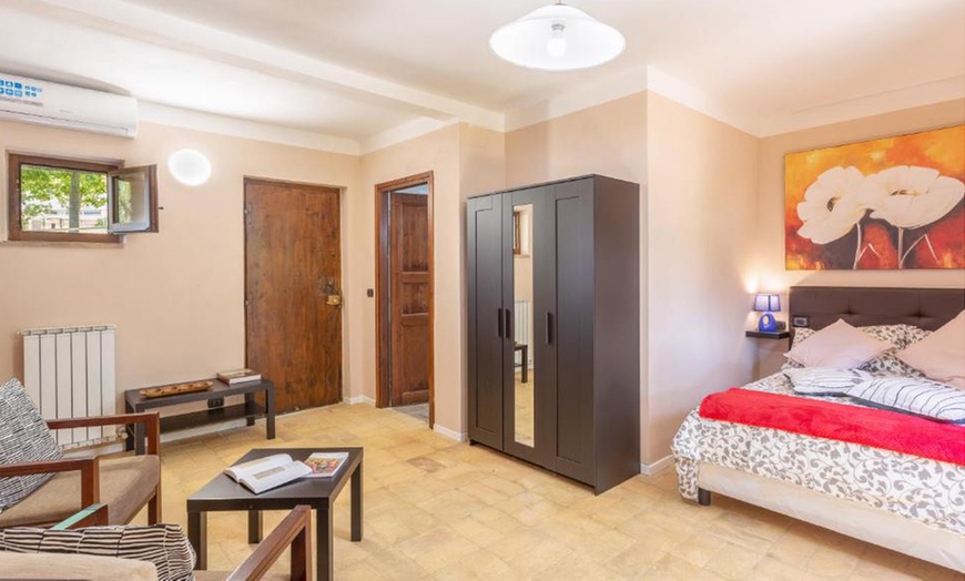 Image 9: Perugia, Montone: Soggiorno in camera matrimoniale o appartamento
