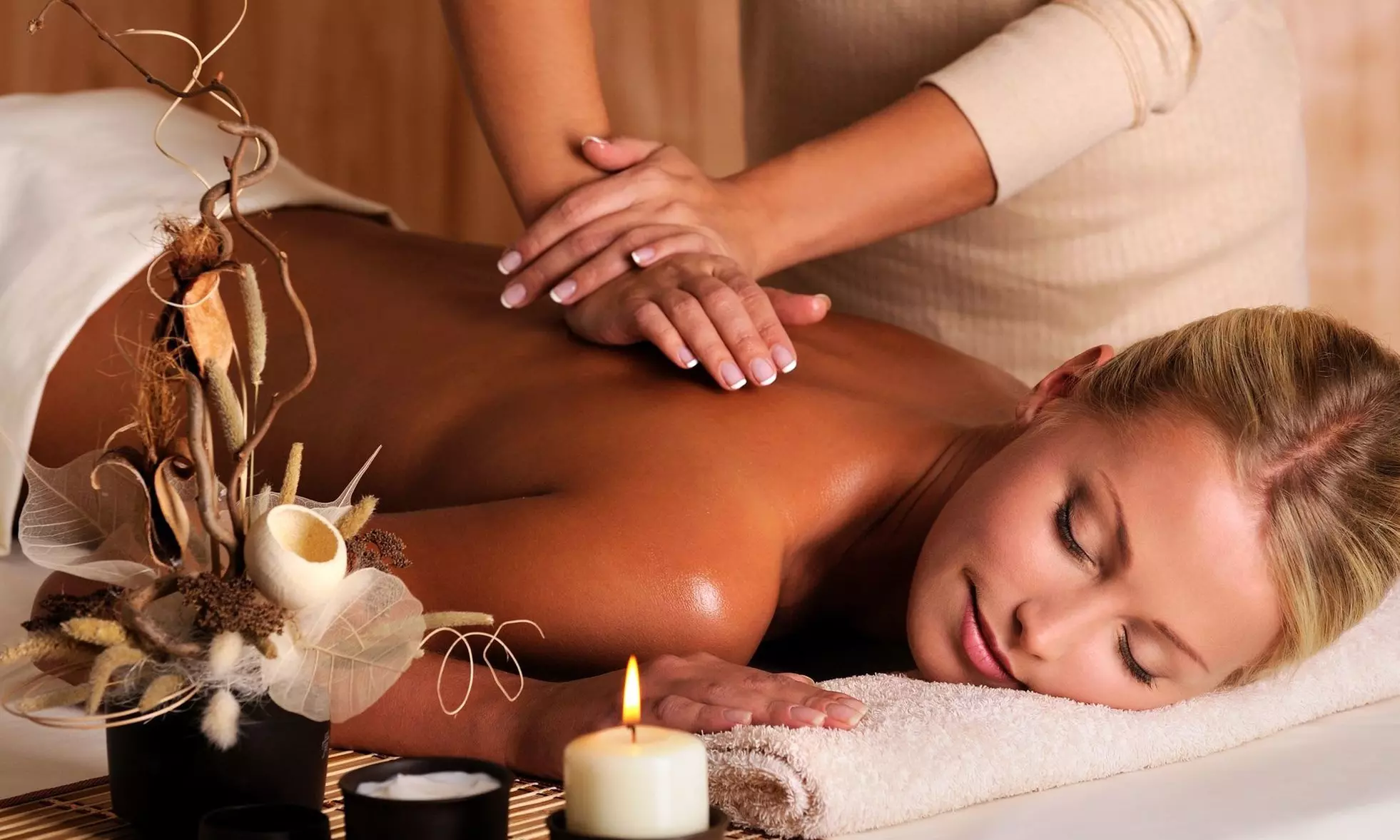 Modelage relaxant de 60, 75 ou 90 minutes avec méditation (jusqu'à 30% de remise) - Primary Image